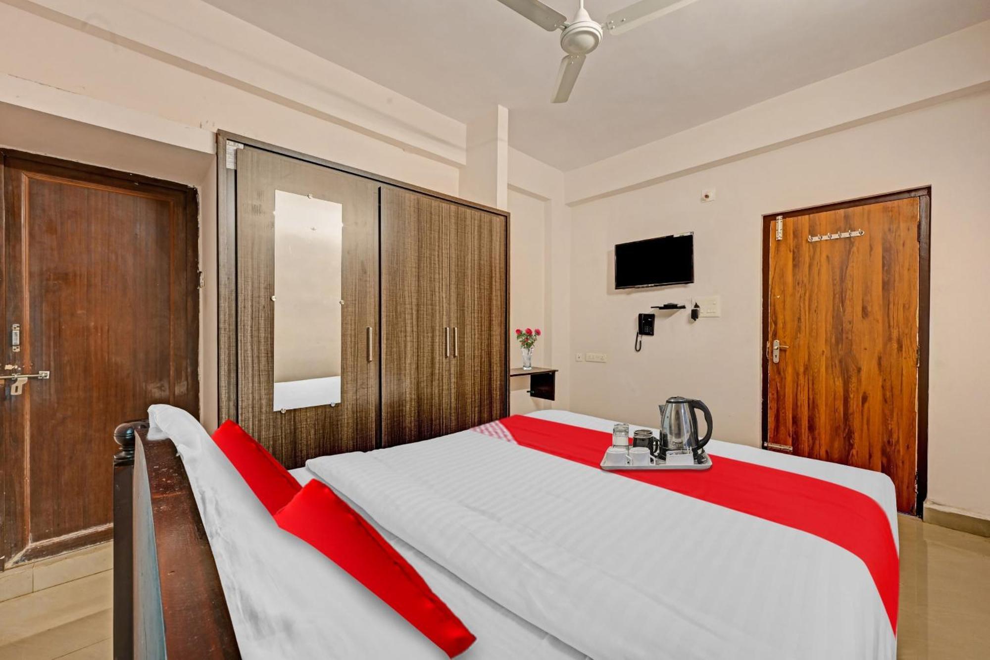 Hotel O Coastal Inn Luxury Service Apartments Kakinada Exterior photo